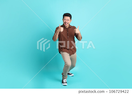 Young Adult Asian Man Young Adult Asian Man 106729422