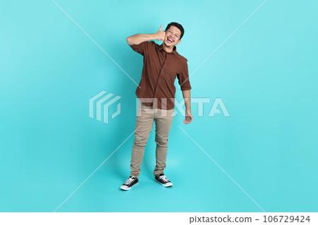 Young Adult Asian Man Young Adult Asian Man 106729424