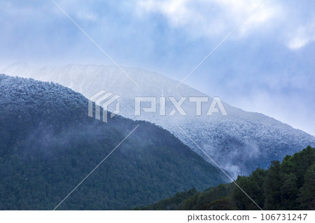Photograph of a large valley in Fiordland National Park on the South Island of New Zealand 106731247
