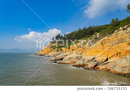 Sunny view of the landscape around Hac Sa Long Chao Kok Coastal Trail Sunny view of the landscape around Hac Sa Long Chao Kok Coastal Trail 106733153