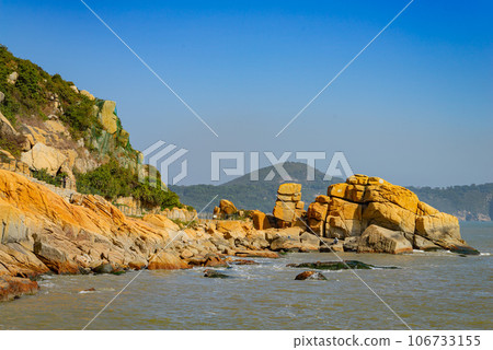 Sunny view of the landscape around Hac Sa Long Chao Kok Coastal Trail Sunny view of the landscape around Hac Sa Long Chao Kok Coastal Trail 106733155