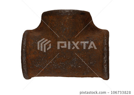 Old rusty plumb tube connector Old rusty plumb tube connector 106733828