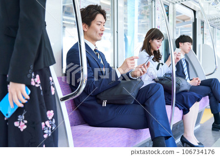 男女射擊合作“京王電鐵有限公司” 106734176