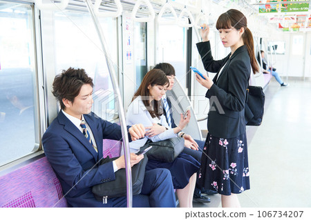 Men and women shooting cooperation "Keioh Electric Railway Co., Ltd." 106734207