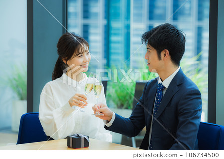 情侶吐司餐廳 情侶吐司餐廳 106734500