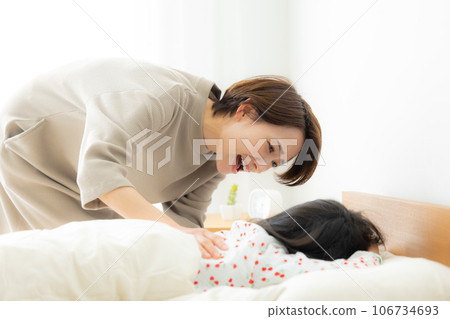 早睡父母和孩子 106734693