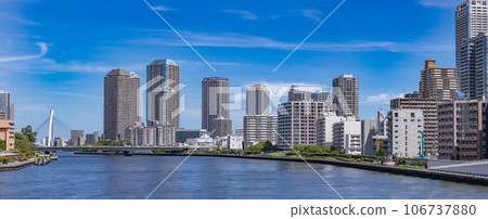 濱水區的城市建築 濱水區的城市建築 106737880