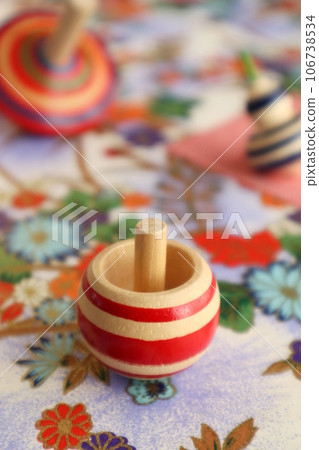 Various frames and beautiful Japanese paper Various frames and beautiful Japanese paper 106738534