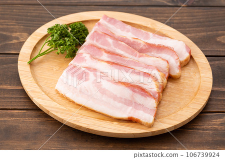 培根牛排 培根牛排 106739924