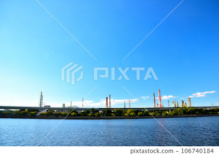 Hamadera Waterway seen from Hamadera Park, Osaka Hamadera Waterway seen from Hamadera Park, Osaka 106740184