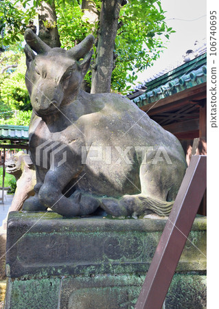 牛島神社的守護牛（東京都墨田區向島） 106740695