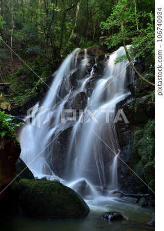 Toritaki Waterfall with Light 106740984