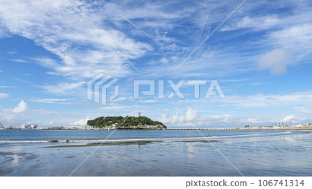 從茅崎海灘看湘南和江之島的秋天 從茅崎海灘看湘南和江之島的秋天 106741314