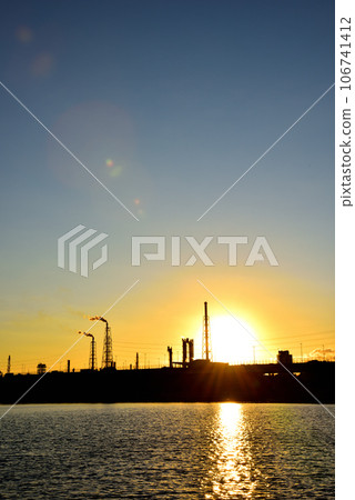 Evening view of Hamadera Channel seen from Hamadera Park, Osaka 106741412
