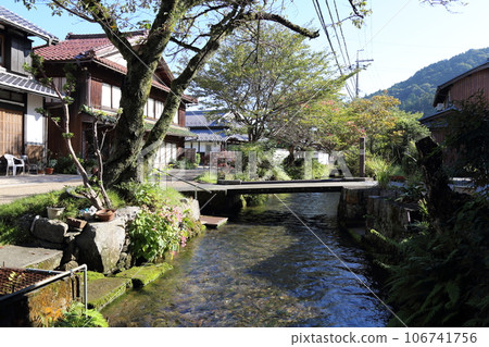 中山道鯽貝宿〈地藏川與街景〉【滋賀縣米原市】 中山道鯽貝宿〈地藏川與街景〉【滋賀縣米原市】 106741756