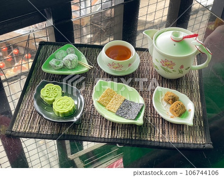 艾莎伊坎 106744106