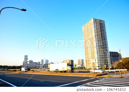 Chiba City, clear evening sky and Mihama Bridge Chiba City, clear evening sky and Mihama Bridge 106745832