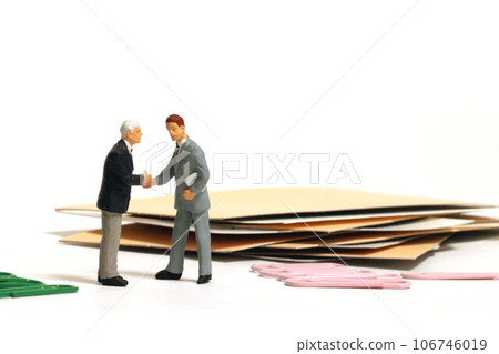 two persons on dialog two persons on dialog 106746019