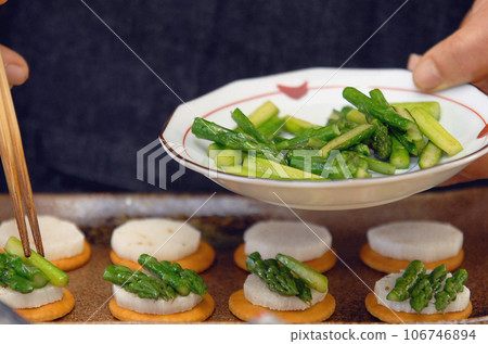 Delicious asparagus dishes/asparagus arrangement dishes Delicious asparagus dishes/asparagus arrangement dishes 106746894