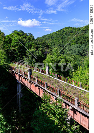 橫跨北海道岩見澤市本別川的榮橋（第二代）[8月] 106748925