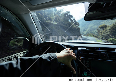 Driving car on the high altitude mountain trail in tibet,China 106749518