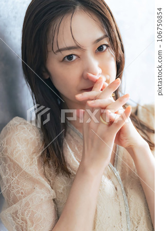 Portrait of a middle-aged woman, beauty, skin care, cosmetics 106750854