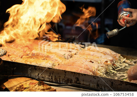 meat roll pork roll pork beef barbecue barbecue night market meatloaf meat roll ミートローフ 106753458