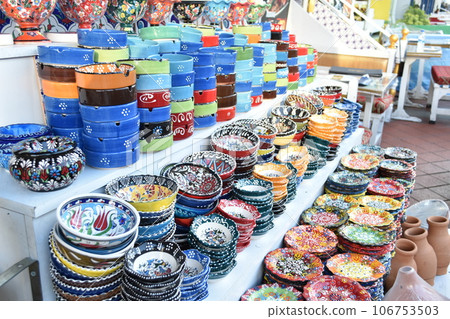 Singapore Arab Street souvenir colorful Turkish pottery Singapore Arab Street souvenir colorful Turkish pottery 106753503