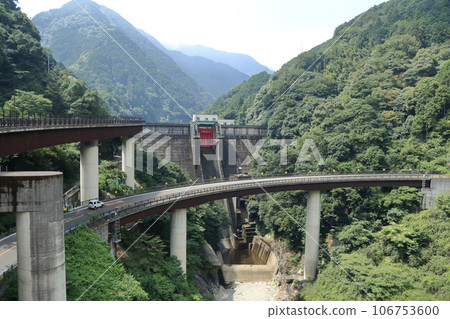 Kagamori水壩和環橋 Kagamori水壩和環橋 106753600