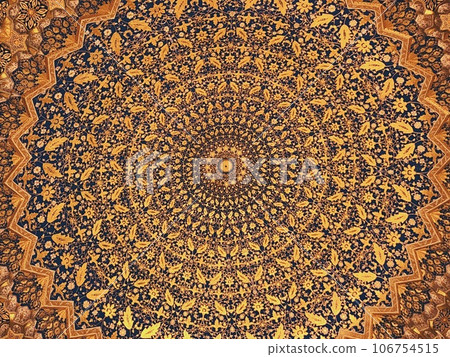 [Uzbekistan] Beautiful golden decoration on the ceiling of the worship center of Tilakali Medrese (Samarkand) 106754515