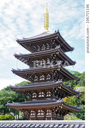 Honenji Temple (Jodo sect temple, Busshozan-cho, Takamatsu City, Kagawa Prefecture) Honenji Temple (Jodo sect temple, Busshozan-cho, Takamatsu City, Kagawa Prefecture) 106755196