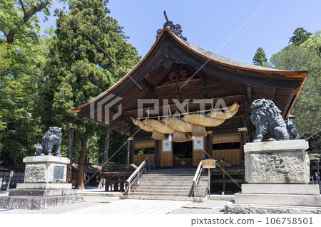 諏訪大社下社秋宮神樂堂 諏訪大社下社秋宮神樂堂 106758501
