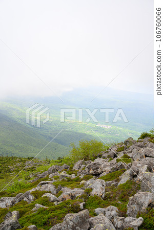 View from the summit of Mt. Tateshina View from the summit of Mt. Tateshina 106760066
