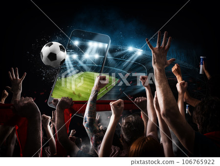 Watch a live sports event on your mobile device. Betting on football matches Watch a live sports event on your mobile device. Betting on football matches 106765922