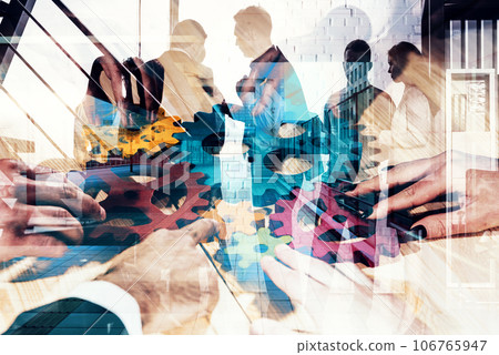 Business team silhouette connect pieces of gears. Teamwork, partnership and integration concept 106765947