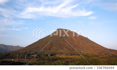 Koko Crater on Oahu 106766894