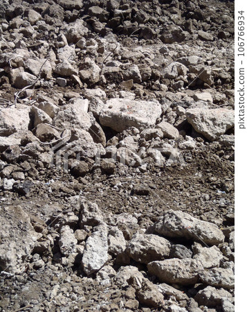 Highway rubble 106766934