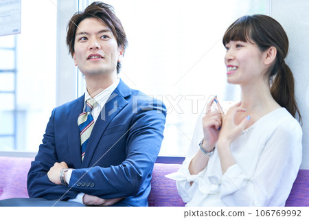 Men and women shooting cooperation "Keioh Electric Railway Co., Ltd." Men and women shooting cooperation "Keioh Electric Railway Co., Ltd." 106769992