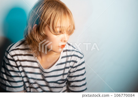 女生 女孩 女性 106770084