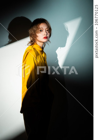 女生 女孩 女性 106770125