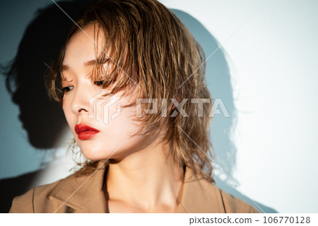 女生 女孩 女性 106770128