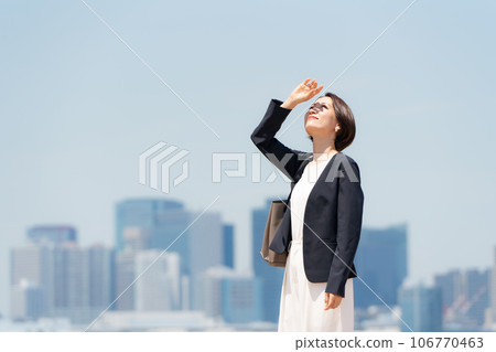 商務辦公休閒女性 商務辦公休閒女性 106770463