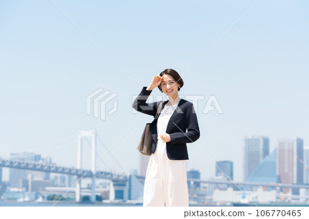 商務辦公休閒女性 商務辦公休閒女性 106770465