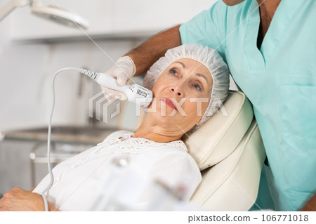 doctor uses cold hammer whitening doctor uses cold hammer whitening 106771018