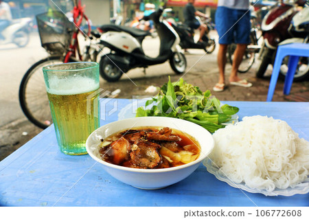 Vietnam Bun Cha (Vietnamese-style Tsukemen) Vietnam Bun Cha (Vietnamese-style Tsukemen) 106772608