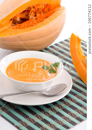 Pumpkin soup Pumpkin soup 106774212