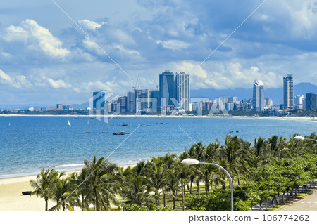 越南峴港的美溪海灘和藍色的大海 / 越南峴港 越南峴港的美溪海灘和藍色的大海 / 越南峴港 106774262