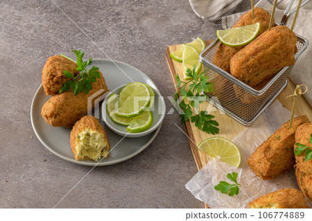 Meat croquets 106774889