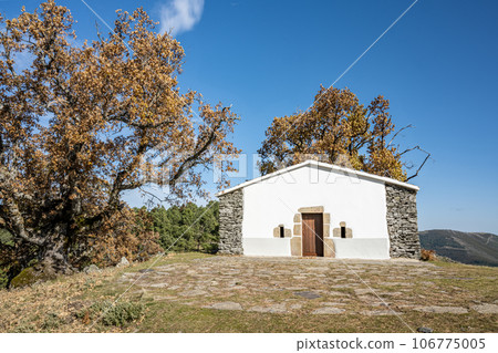 Chapel of Sao Lourenco Chapel of Sao Lourenco 106775005
