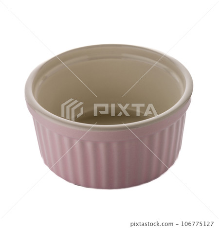 Pink ceramic bowl 106775127